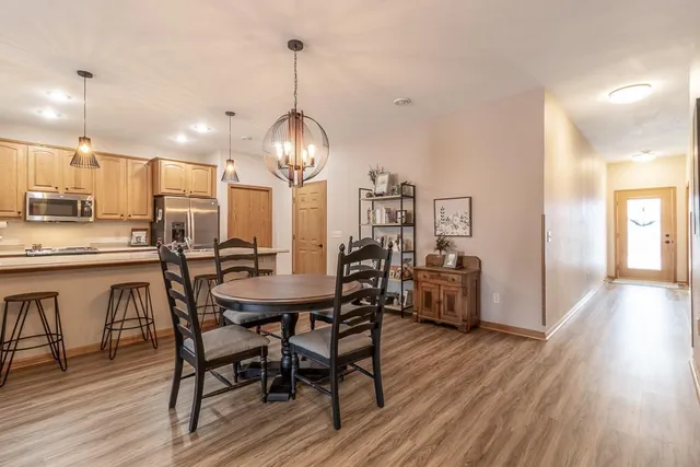 $249,900 | 2056 Pratt Circle, St. Peter, MN 56082