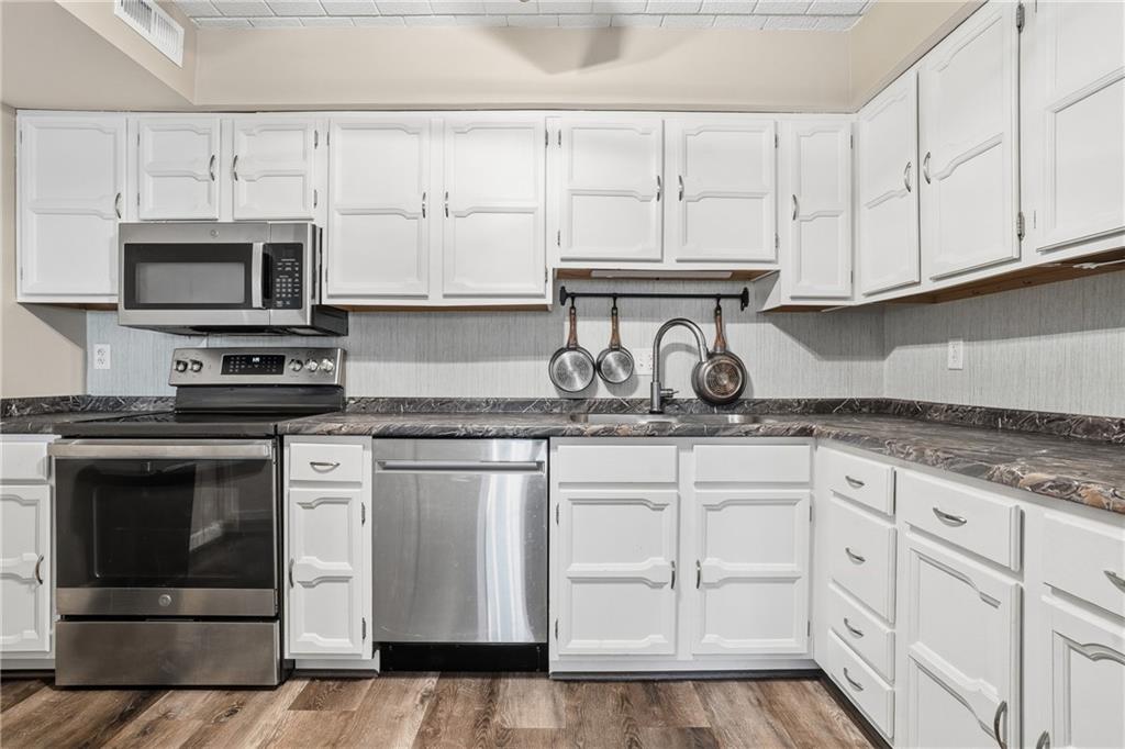 203 Piper Lane Butler, PA 16001 - Photo 13 of 33