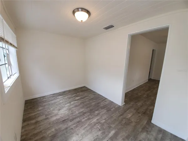 a view of empty room with window