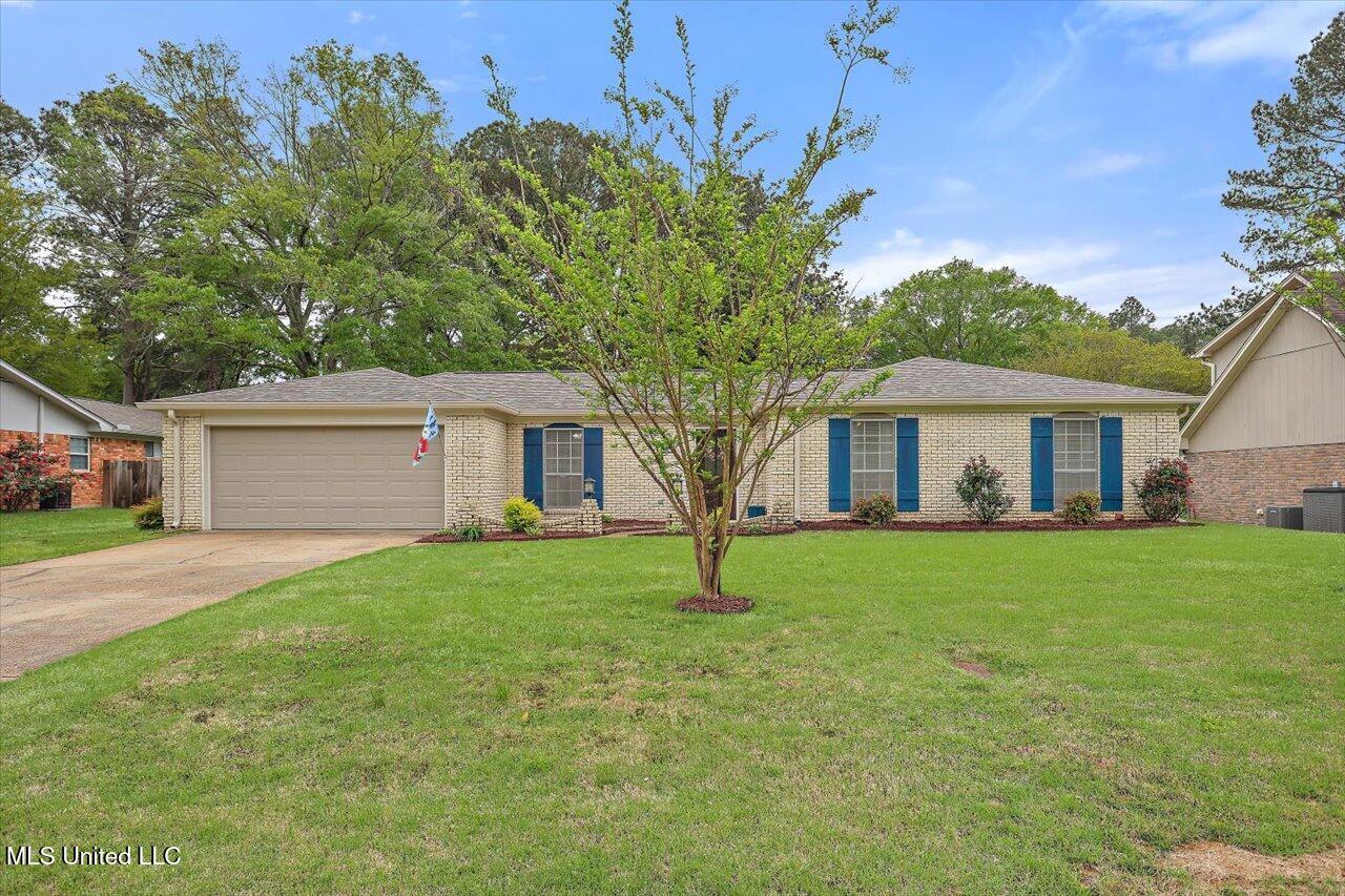 01-1421 Huntcliff Way