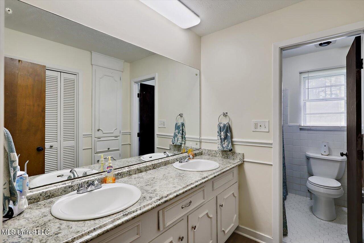 1421 Huntcliff Way Clinton, MS 39056 - Photo 23 of 42 23-1421 Huntcliff Way