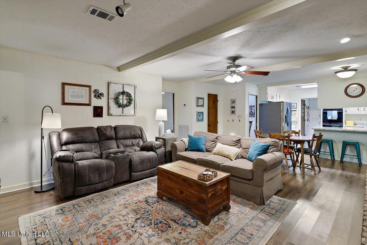 1421 Huntcliff Way Clinton, MS 39056 - Photo 7 of 42 07-1421 Huntcliff Way