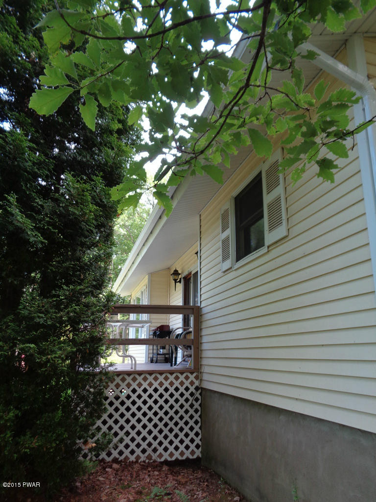 112 Mountain View Road Newfoundland, PA 18445 - Photo 18 of 35