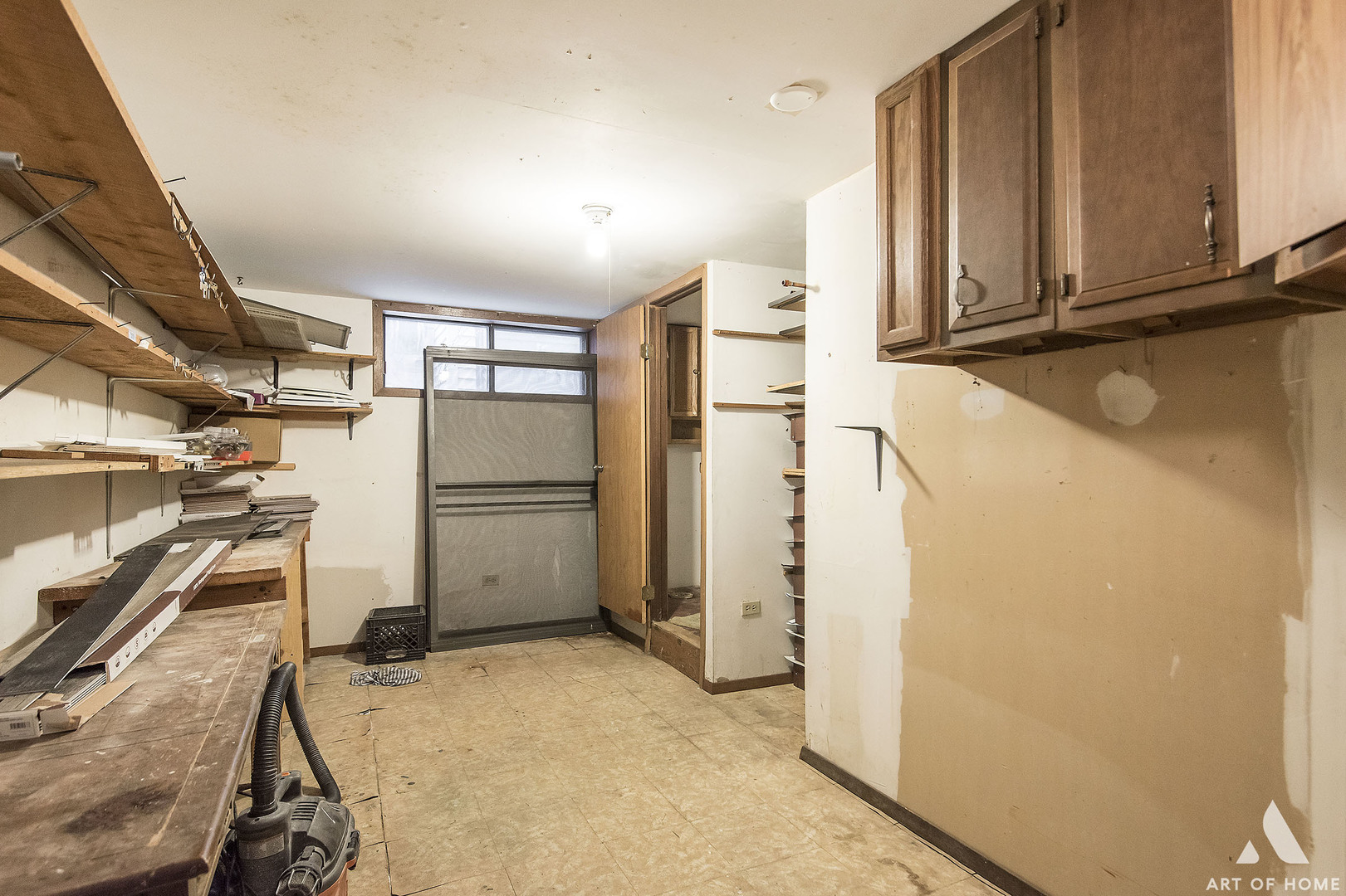 5731 106th Street Chicago Ridge, IL 60415 - Photo 22 of 25 a view of a storage & utility room with two washing machine