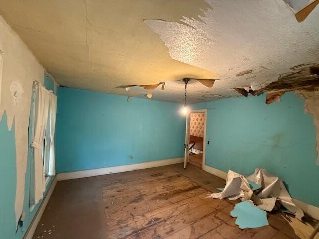 499 Pond Road Wales, ME 04280 - Photo 13 of 23 IMG_1084