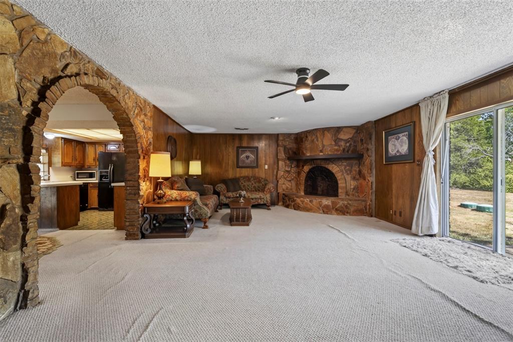 207 Ranch Road Krugerville, TX 76227 - Photo 8 of 39 Gallery Image 8