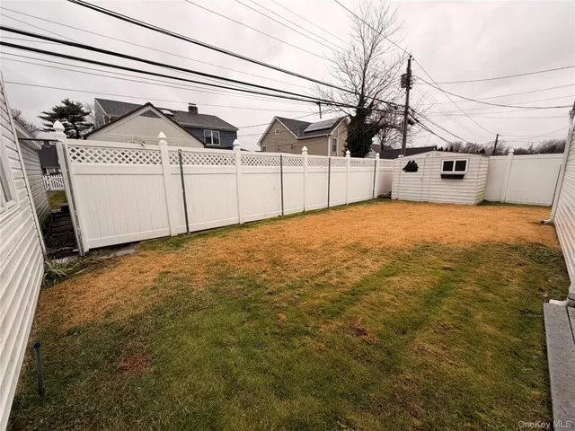 $4,200 | 12 Elves Lane, Levittown, NY 11756