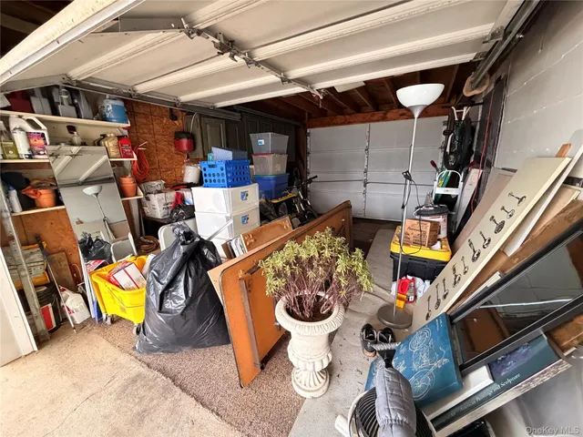 $4,200 | 12 Elves Lane, Levittown, NY 11756