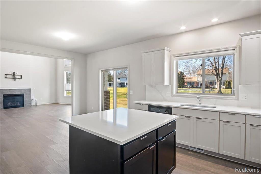 5329 Rangemore Drive Troy, MI 48085 - Photo 32 of 59 Gallery Image 32