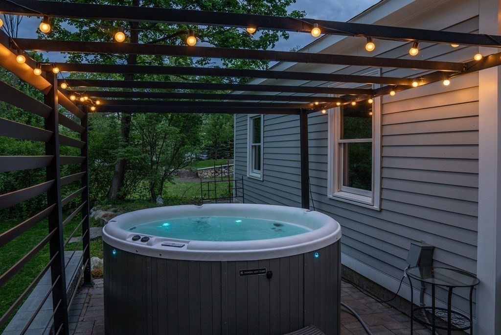 62 Fletcher Road Bedford, MA 01730 - Photo 38 of 42 Gallery Image 38