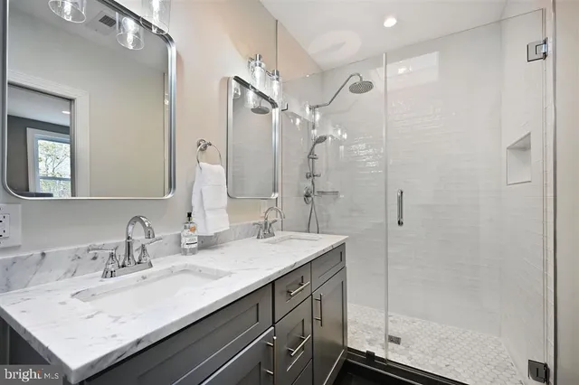 $879,900 | 512 Peabody Street Northwest, Washington, DC 20011