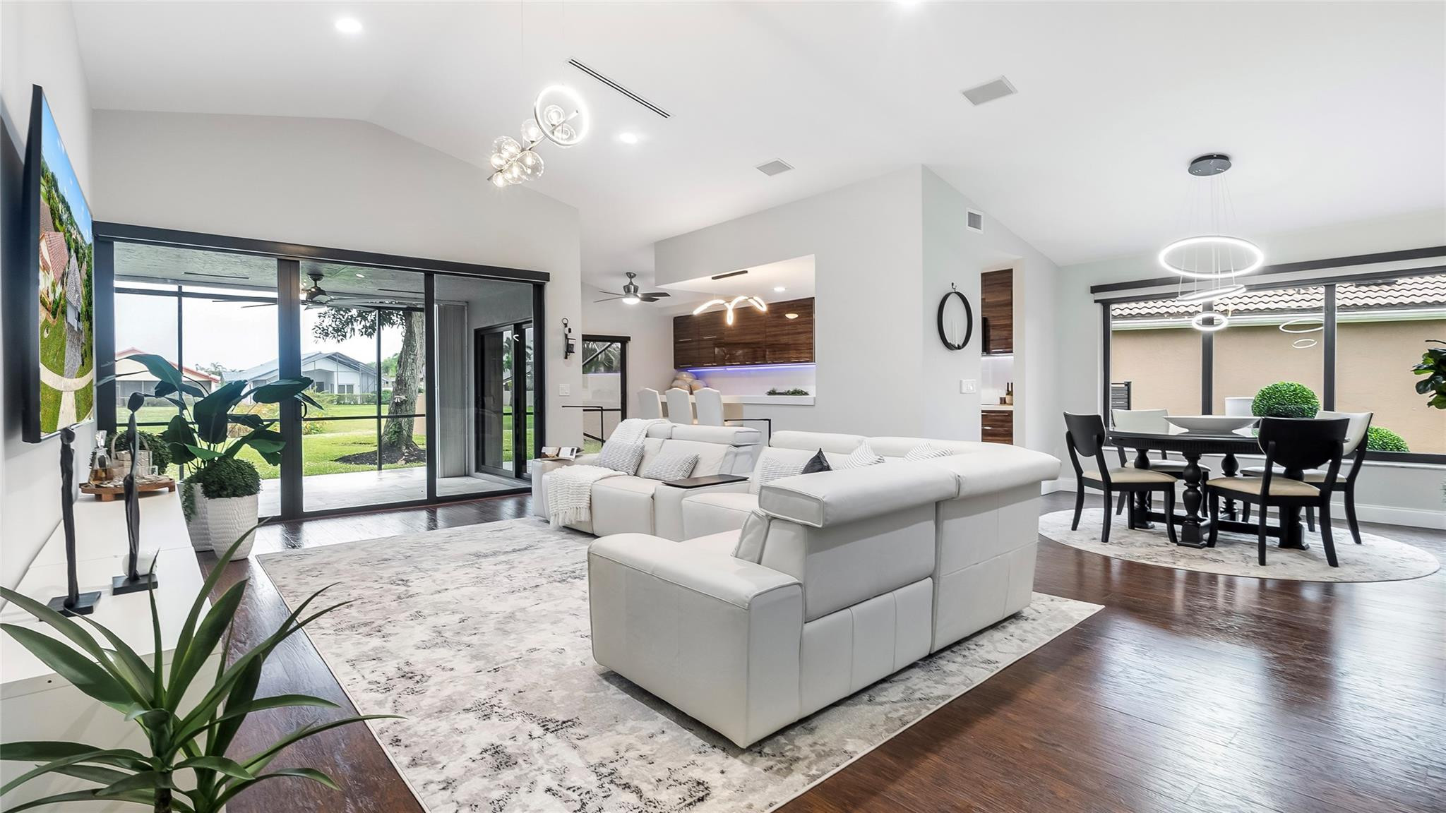 11235 Cloverleaf Circle Boca Raton, FL 33428 - Photo 3 of 26 Living Area