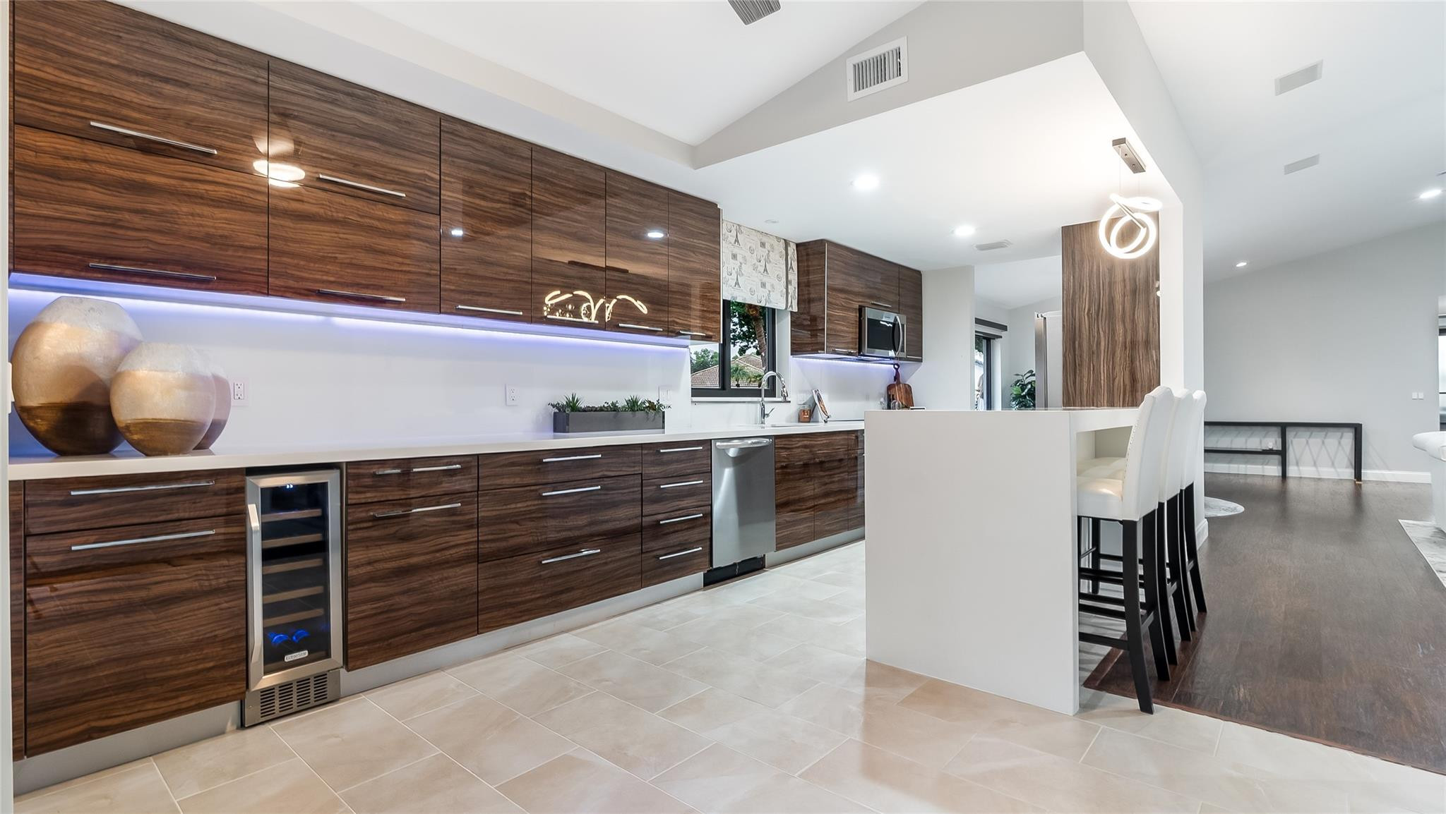 11235 Cloverleaf Circle Boca Raton, FL 33428 - Photo 10 of 26 Photo 10