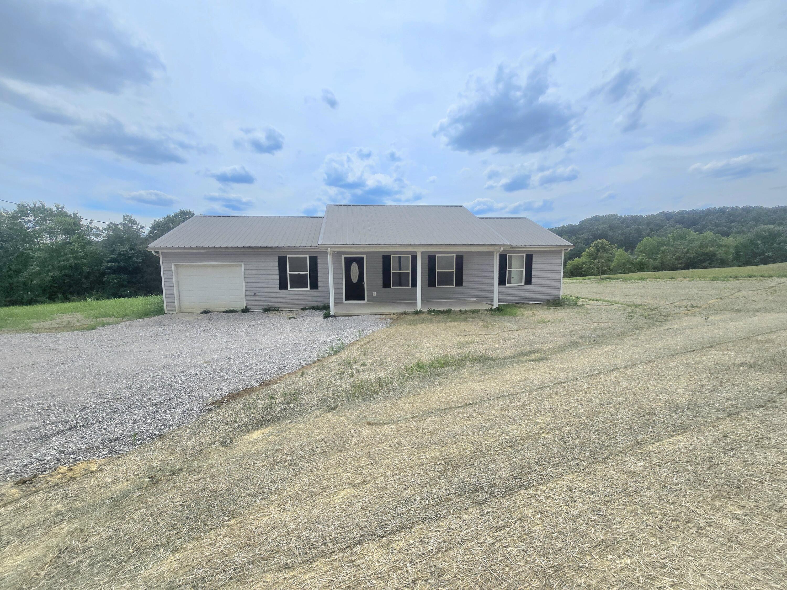 2427 Lambert Road Berea, KY 40403 - Photo 2 of 19 2427 Lambert Rd. p