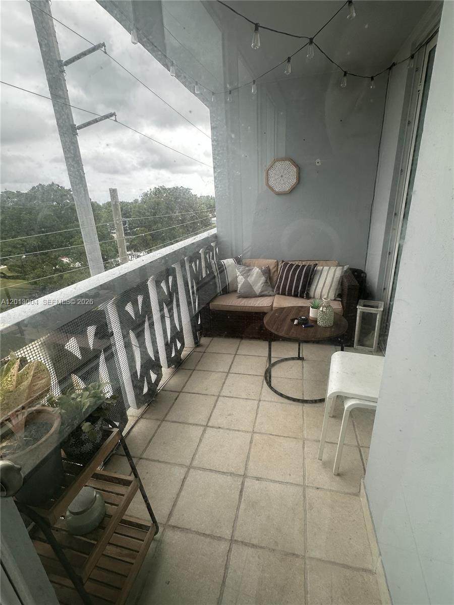 8233 Harding Avenue, Unit 503 Miami Beach, FL 33141 - Photo 14 of 20