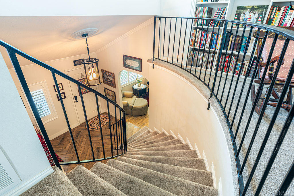 545 South Valley View Drive, Unit 67 St. George, UT 84770 - Photo 8 of 45 stair case