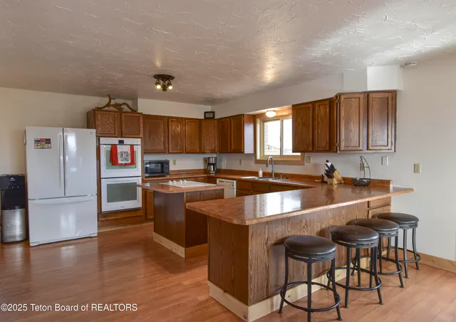 $484,500 | 1013 3rd Street, Marbleton, WY 83113