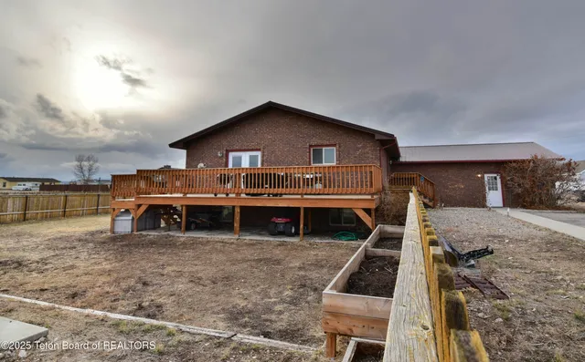 $484,500 | 1013 3rd Street, Marbleton, WY 83113