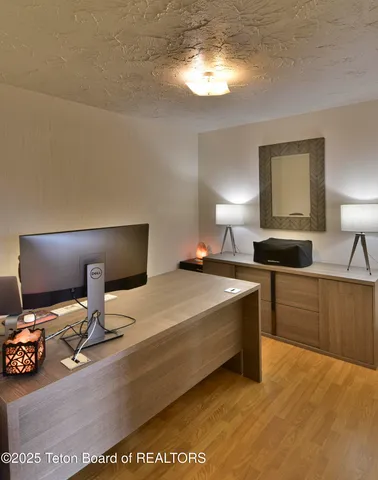 $484,500 | 1013 3rd Street, Marbleton, WY 83113