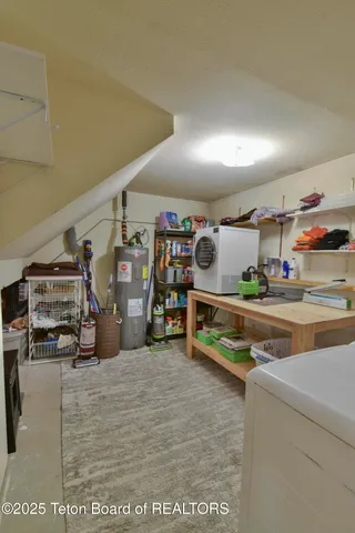 $484,500 | 1013 3rd Street, Marbleton, WY 83113