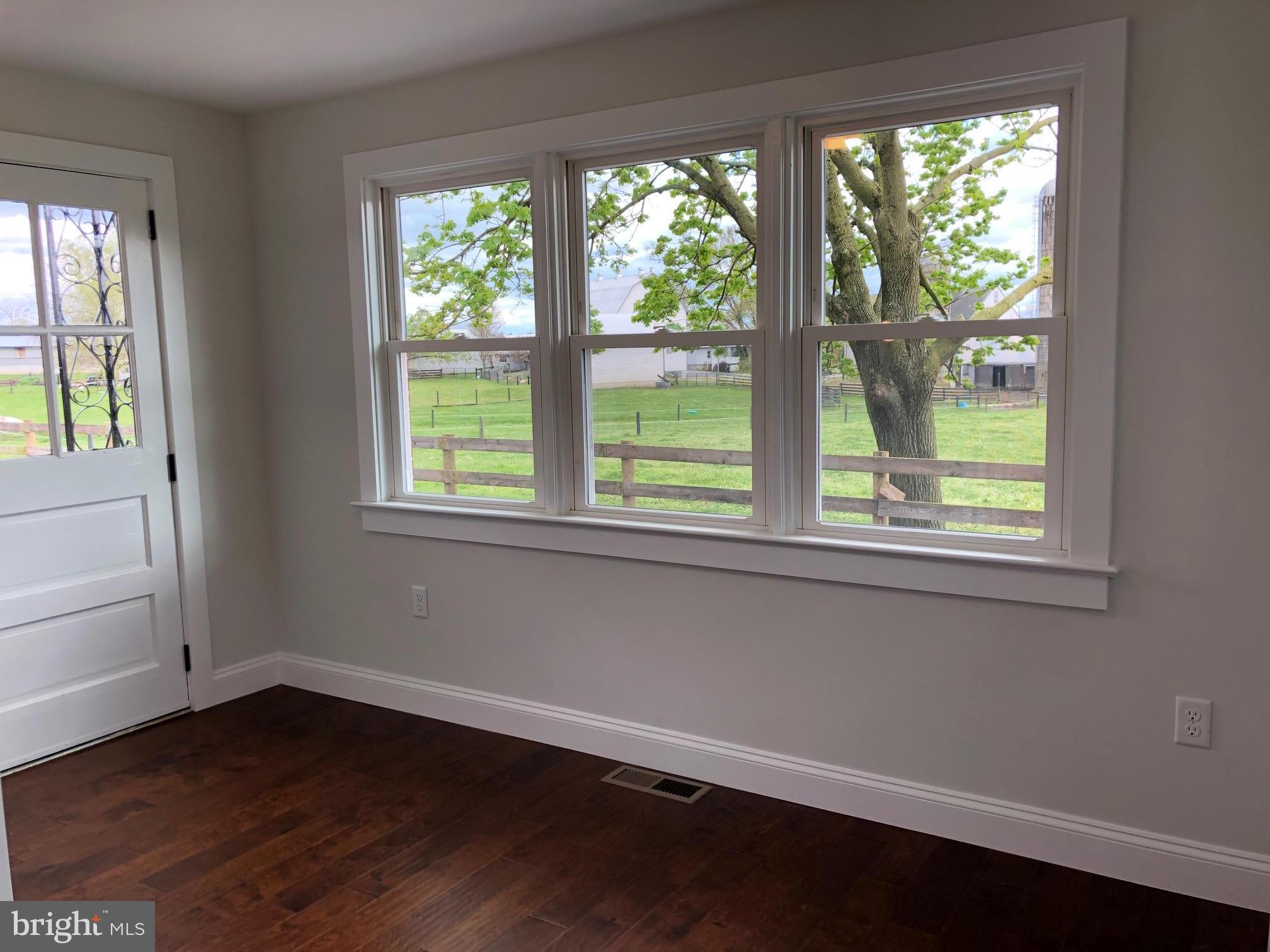 151 Buckwalter Road Lancaster, PA 17602 - Photo 18 of 64 Sun Room