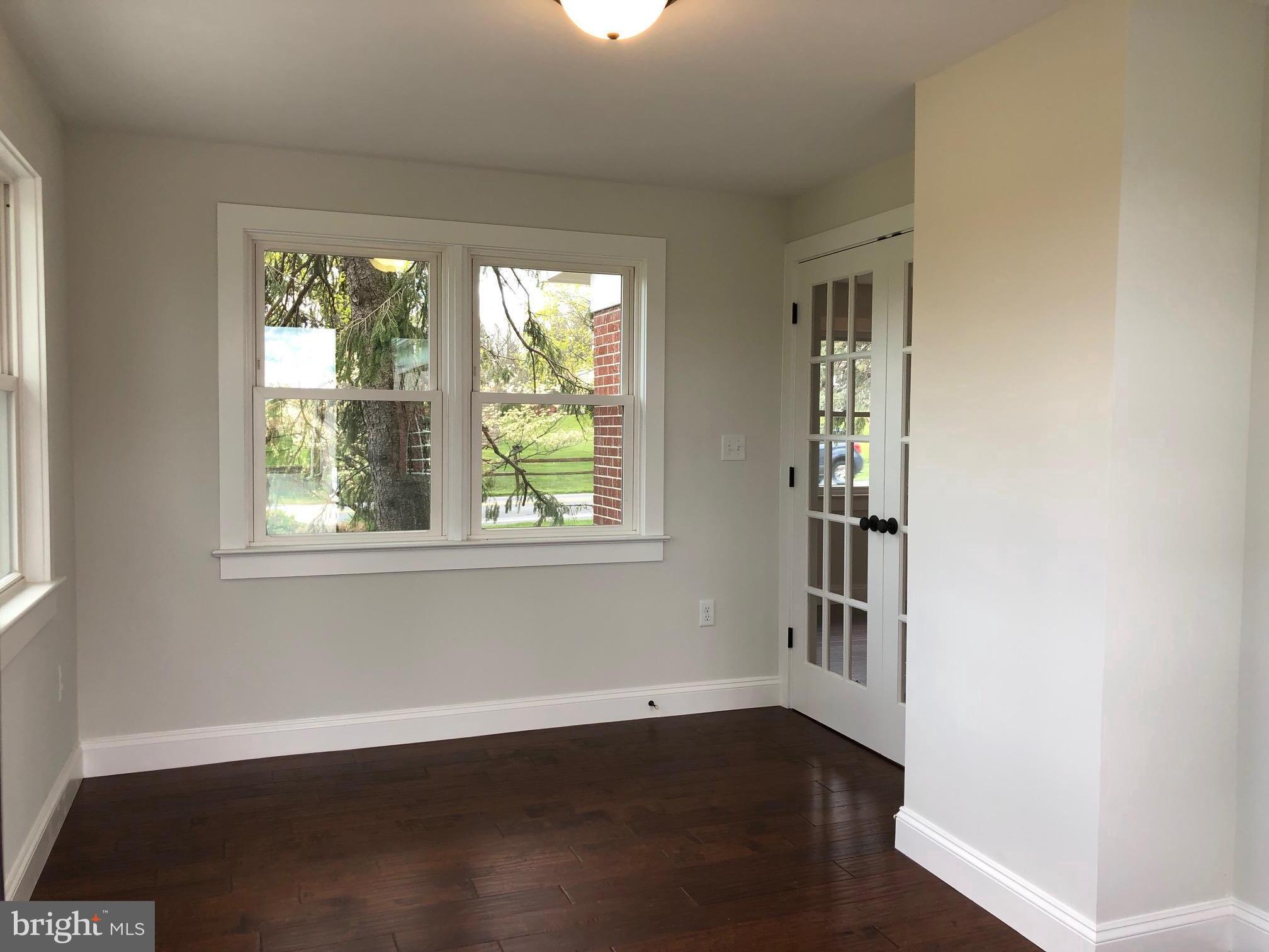 151 Buckwalter Road Lancaster, PA 17602 - Photo 19 of 64 Sun Room
