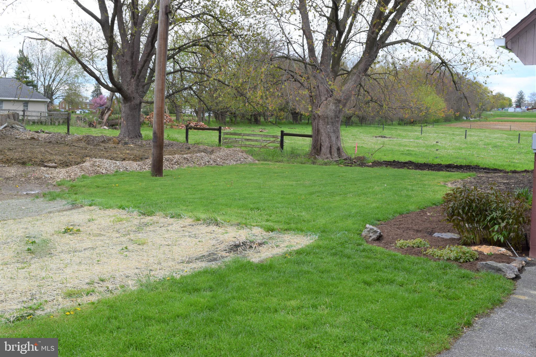 151 Buckwalter Road Lancaster, PA 17602 - Photo 63 of 64 Back Yard