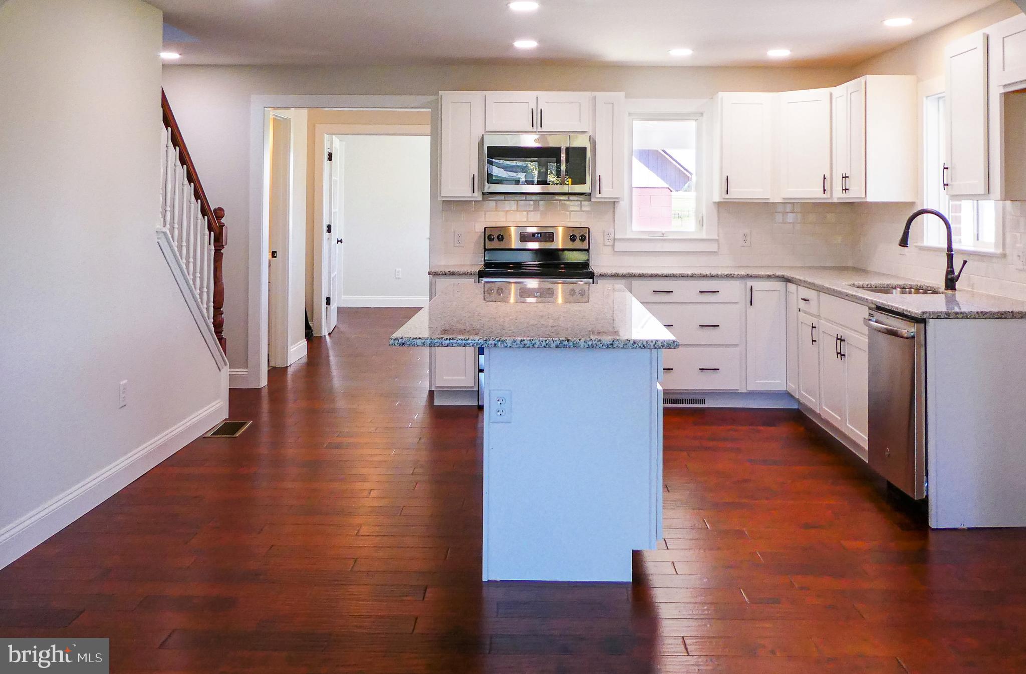 151 Buckwalter Road Lancaster, PA 17602 - Photo 10 of 64 Kitchen