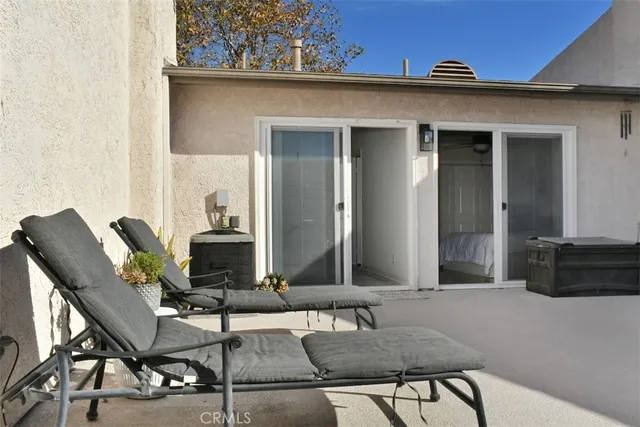 $685,000 | 805 East Acacia Avenue, Unit F, Glendale, CA 91205