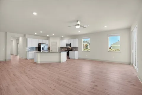 18021 Civorno Drive, Pflugerville, TX 78660