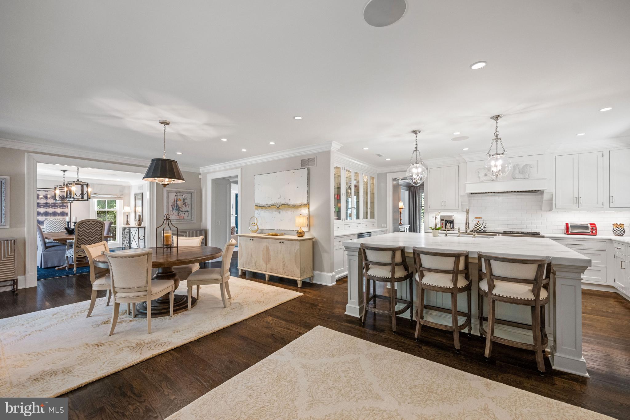 1105 Harvey Road McLean, VA 22101 - Photo 15 of 48 Kitchen & Breakfast Room