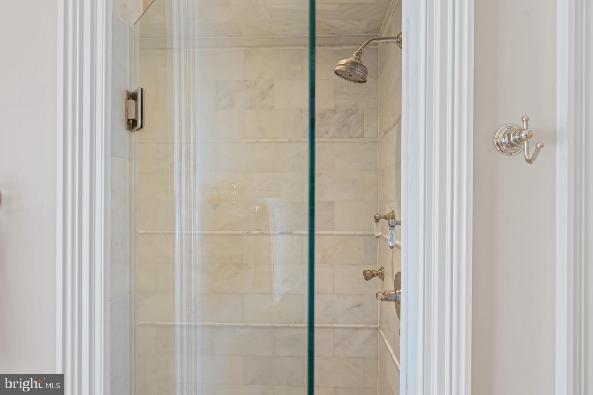 1105 Harvey Road McLean, VA 22101 - Photo 28 of 48 Shower