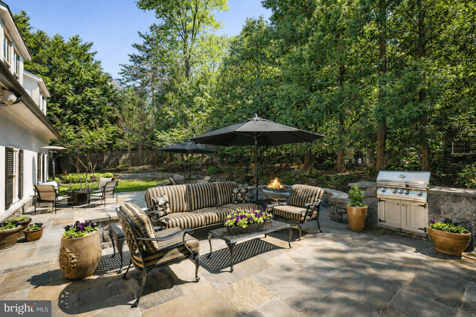 1105 Harvey Road McLean, VA 22101 - Photo 42 of 48 Patio with Buil-in Grill