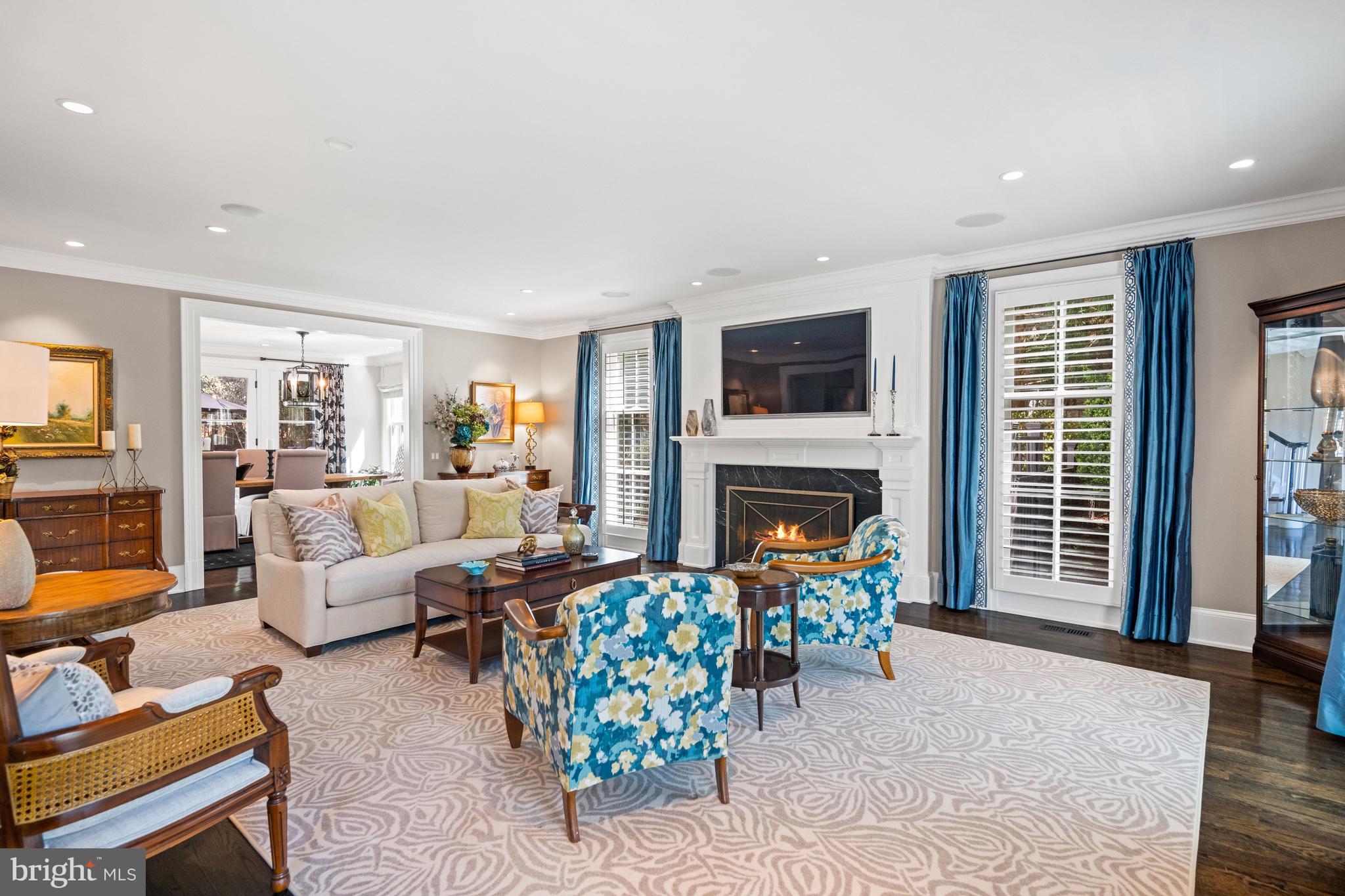 1105 Harvey Road McLean, VA 22101 - Photo 7 of 48 Living Room