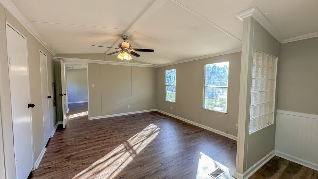 1137 Cavender Road Southeast Dalton, GA 30721 - Photo 14 of 27 Gallery Image 14