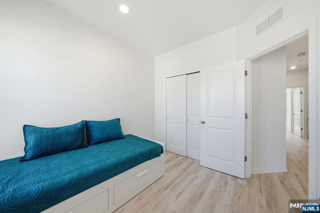 69 Truman Drive Wood-Ridge, NJ 07075 - Photo 33 of 48