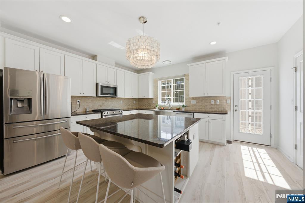 69 Truman Drive Wood-Ridge, NJ 07075 - Photo 6 of 48