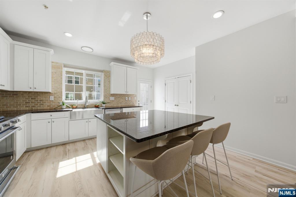 69 Truman Drive Wood-Ridge, NJ 07075 - Photo 7 of 48