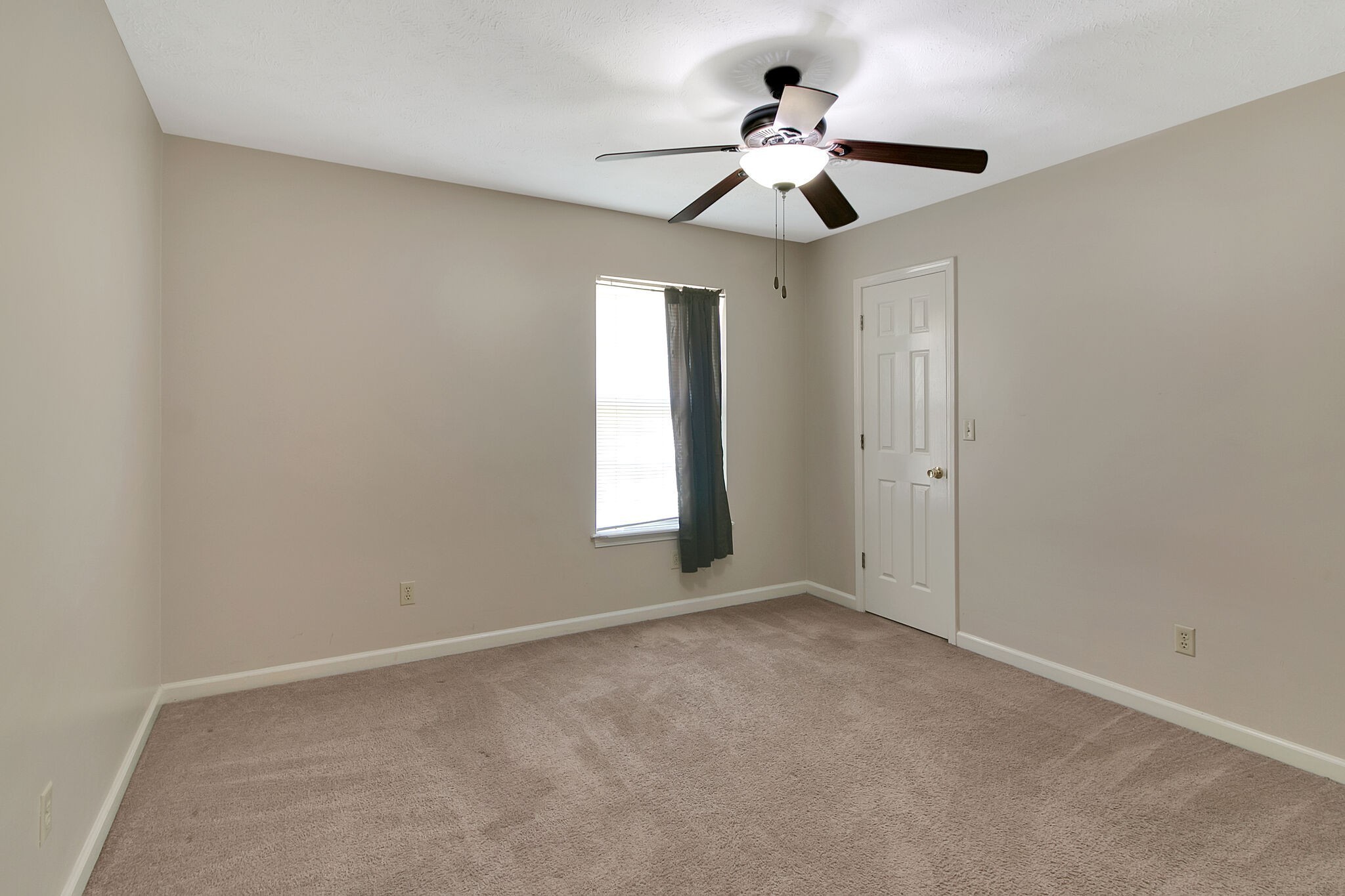 999 State Line Road Oak Grove, KY 42262 - Photo 13 of 23