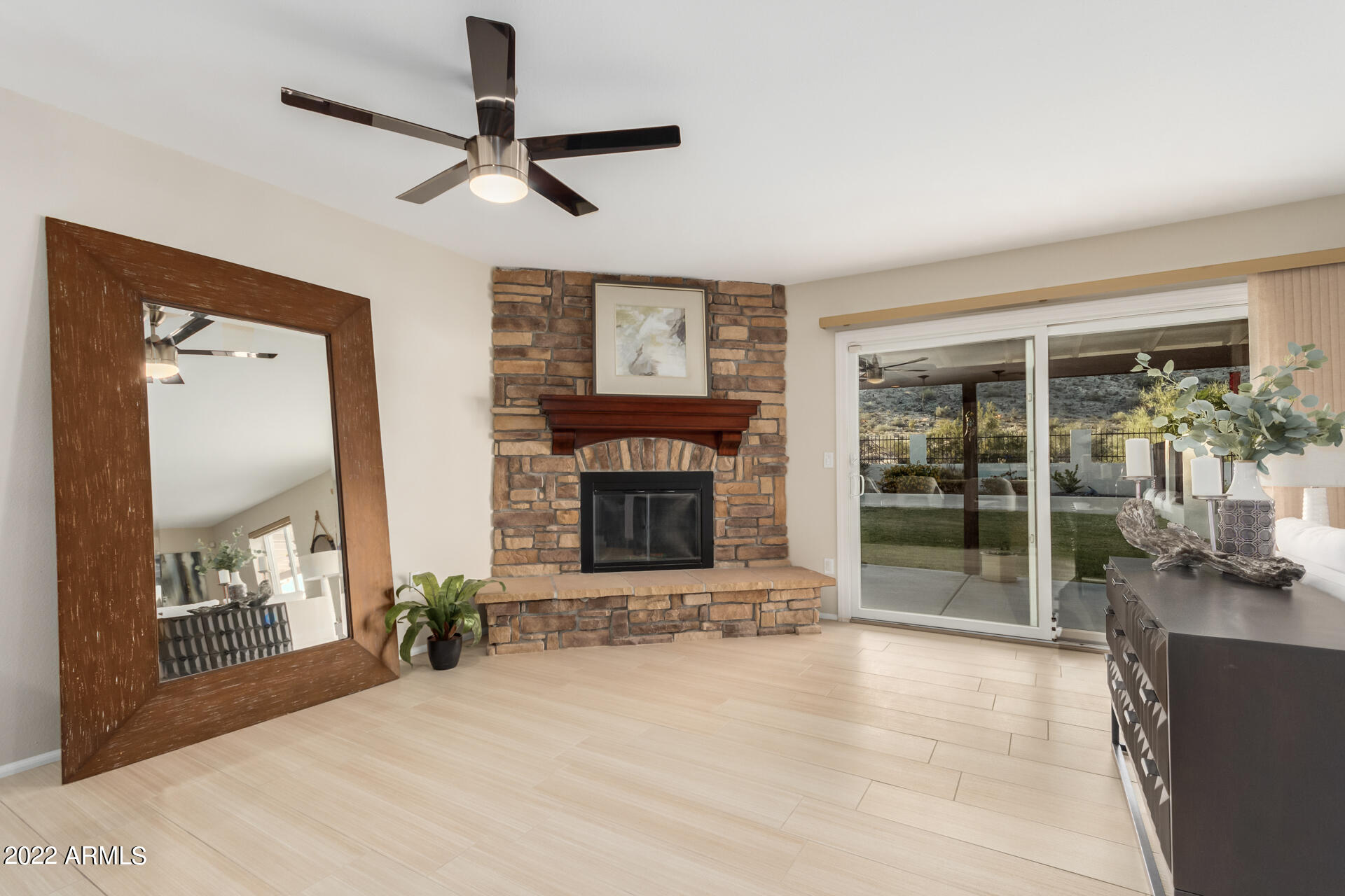 4318 East Pearce Road Phoenix, AZ 85044 - Photo 8 of 47 12 - Pearce