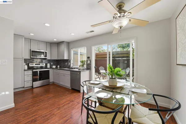 $605,000 | 27864 Hummingbird Court, Hayward, CA 94545