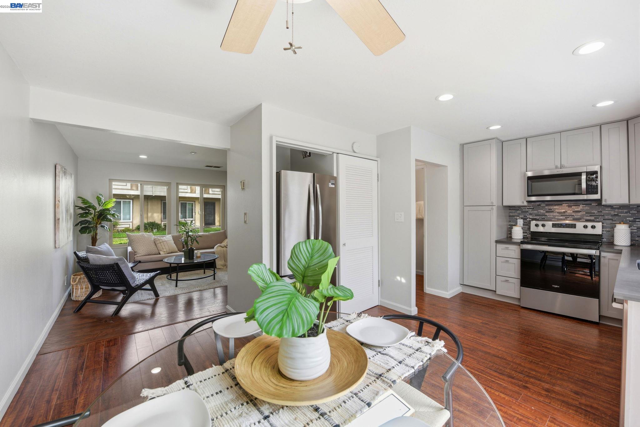 27864 Hummingbird Court Hayward, CA 94545 - Photo 13 of 38