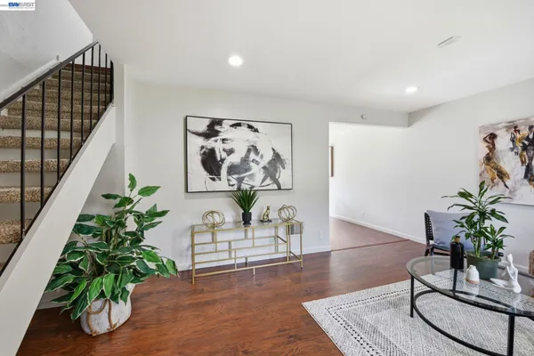 $605,000 | 27864 Hummingbird Court, Hayward, CA 94545
