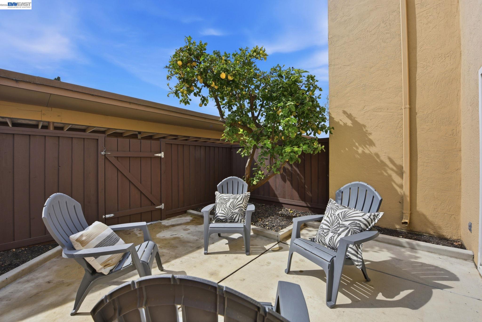 27864 Hummingbird Court Hayward, CA 94545 - Photo 28 of 38