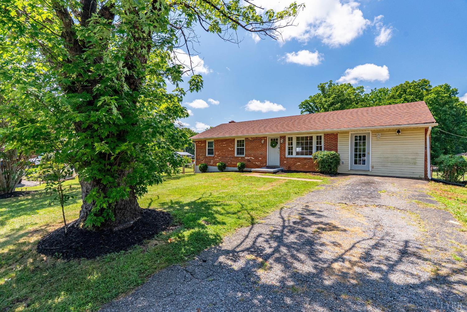 554 Dixie Airport Road Madison Heights, VA 24572 - Photo 26 of 36