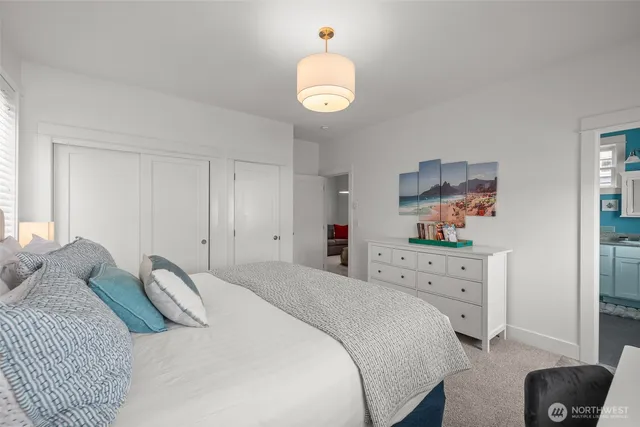 $1,190,000 | 39 Madison Lane, Pacific Beach, WA 98571