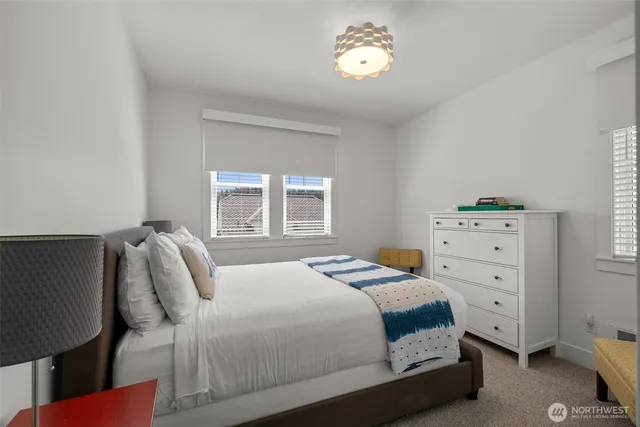 $1,190,000 | 39 Madison Lane, Pacific Beach, WA 98571