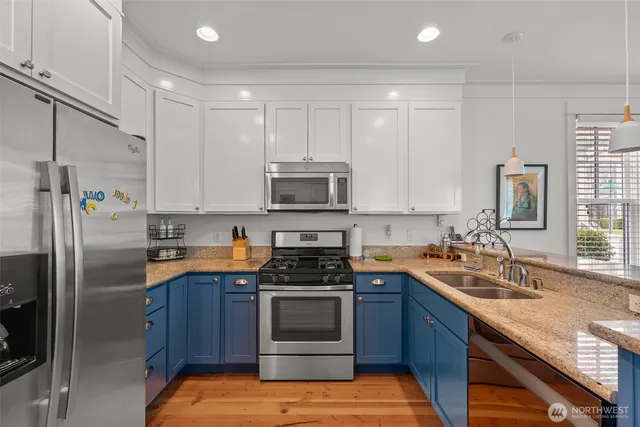 $1,190,000 | 39 Madison Lane, Pacific Beach, WA 98571