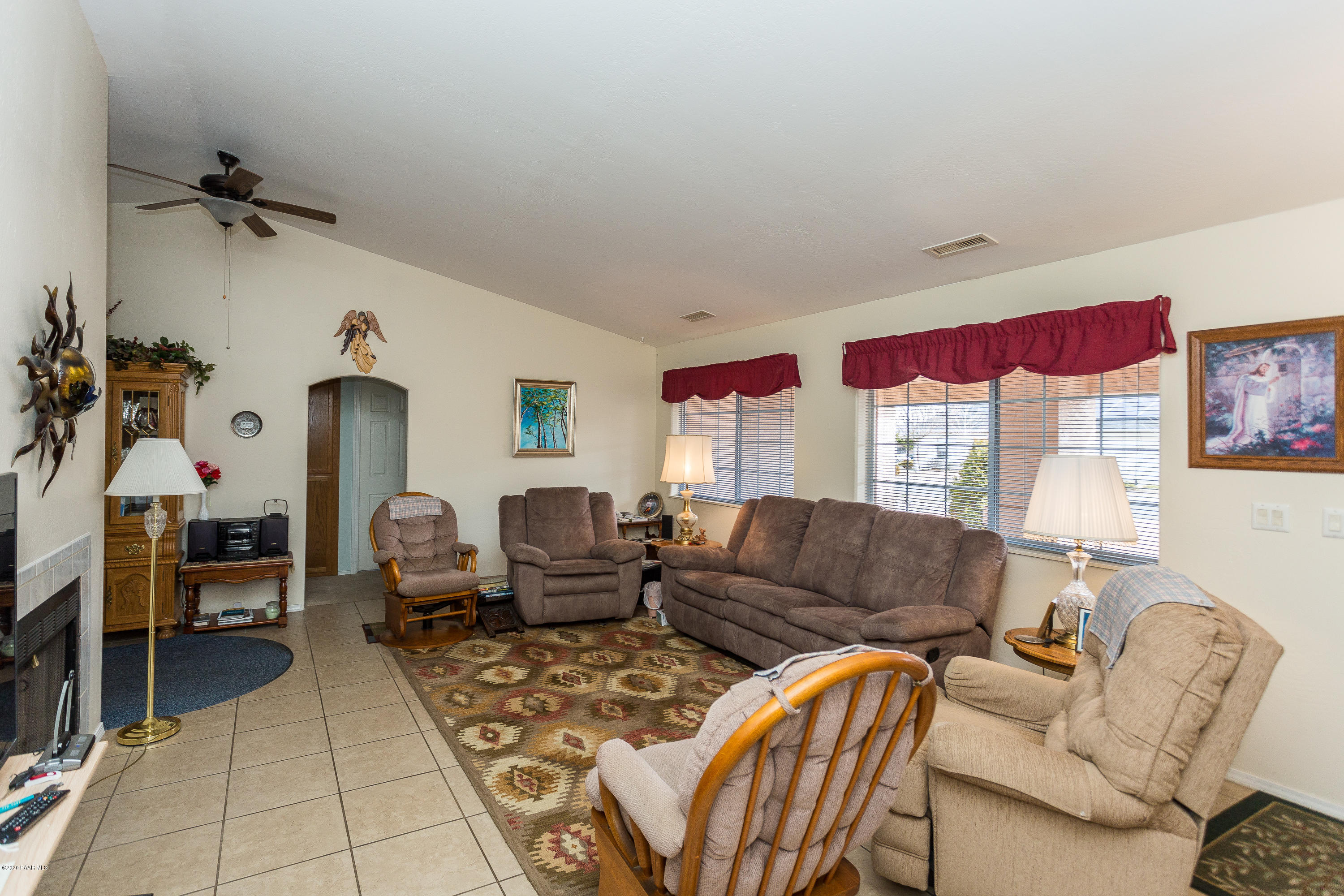 5680 North Long Rifle Road Prescott Valley, AZ 86314 - Photo 4 of 24 004_Living Room