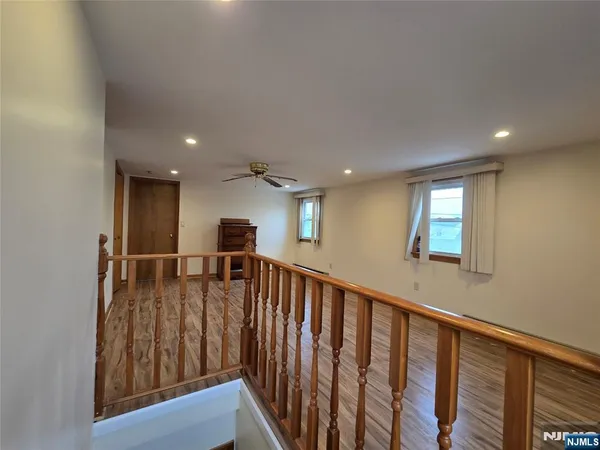 $3,750 | 701 4th Street, Secaucus, NJ 07094